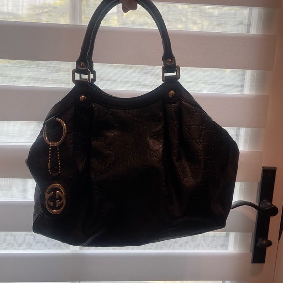 Authentic Gucci Black Guccissima Leather Large Sukey Tote - Picture 4 of 8